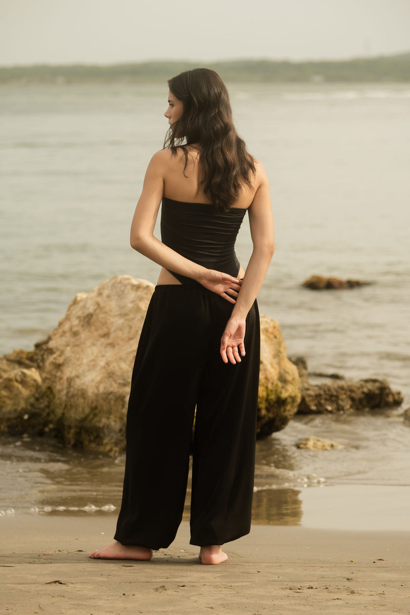 JO BALLOON PANTS - BLACK